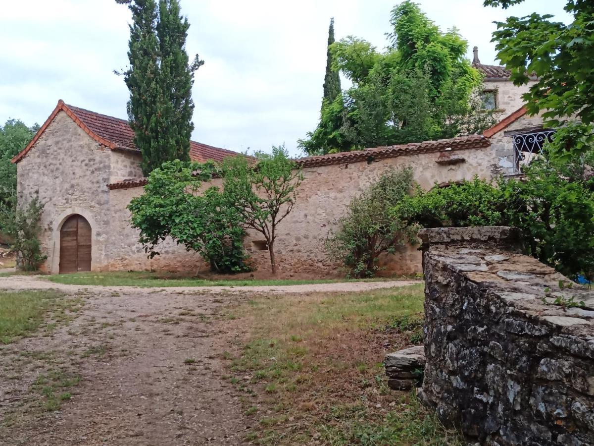 Les Granges De L Abbaye Ginals Exterior foto